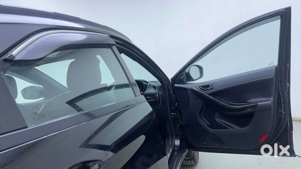 Tata Nexon 1.2 Revotron Xz Plus Premium Dark Edition, 2022, Petrol