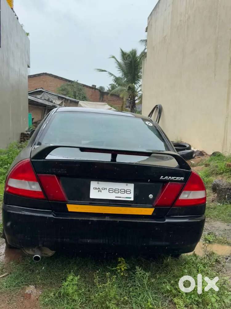 Mitsubishi Lancer 2002