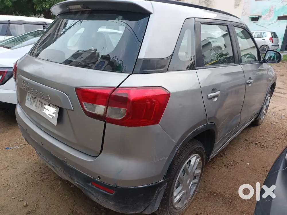Maruti Brezza Vdi Diesel 1st Owner December 2016 Model