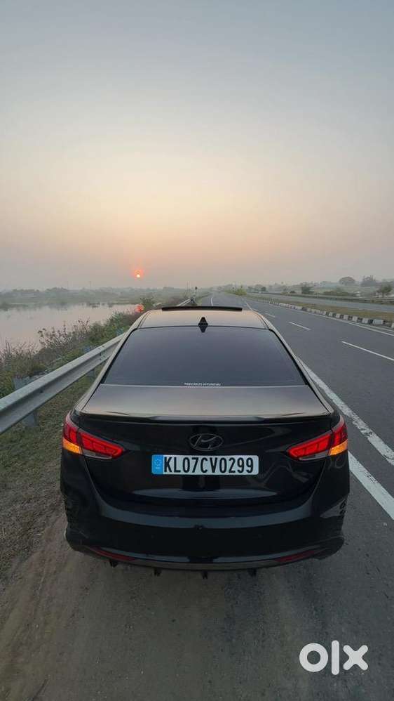 Hyundai Verna 1.0 Turbo Petrol Automatic (dct) – Top Condition