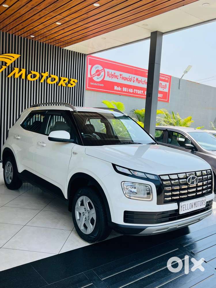 Hyundai Venue [2022-ongoing] 1.2 S, 2022, Petrol