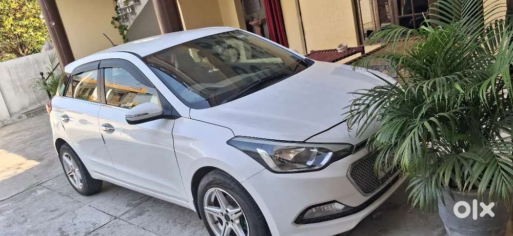 Hyundai Elite I20 2017 Diesel 98000 Km Driven