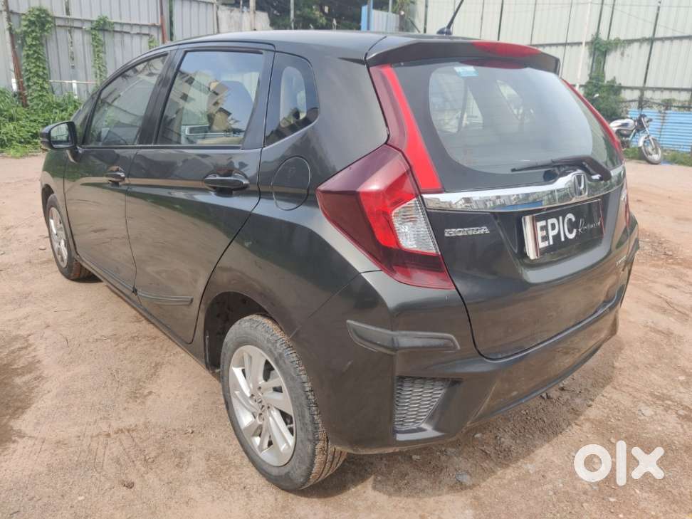 Honda Jazz V Cvt, 2017, Petrol