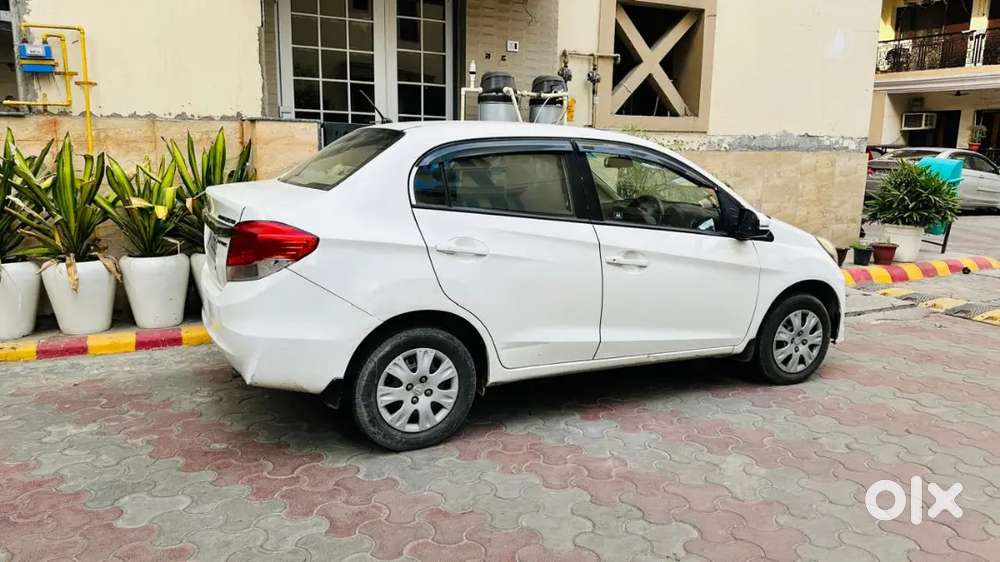Honda Amaze 2nd Gen 2015 Cng & Hybrids