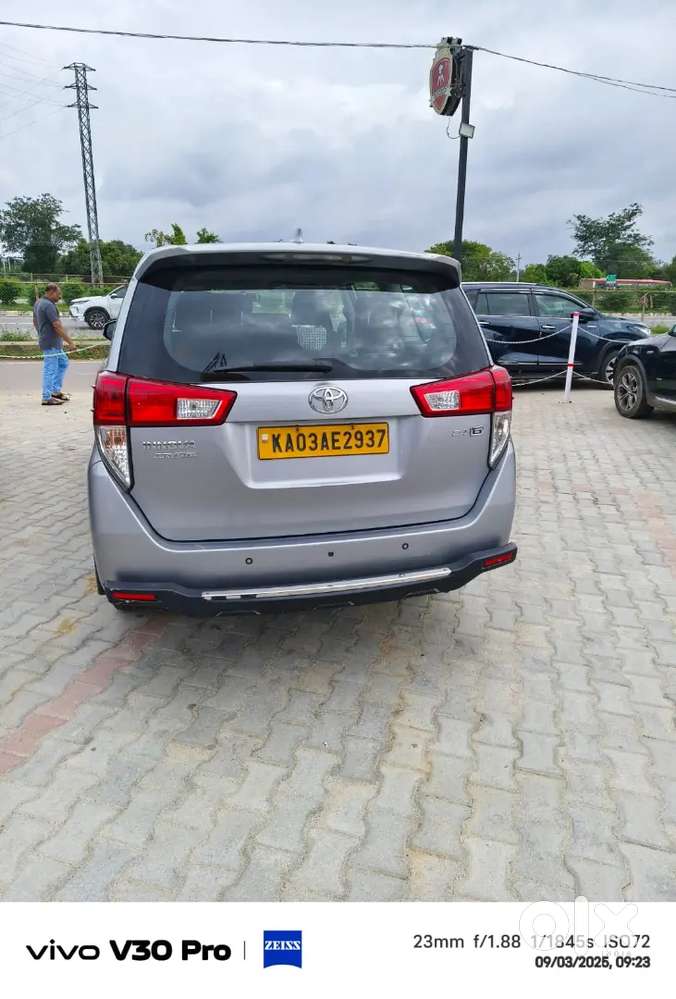 Toyota Innova Crysta Diesel 2017