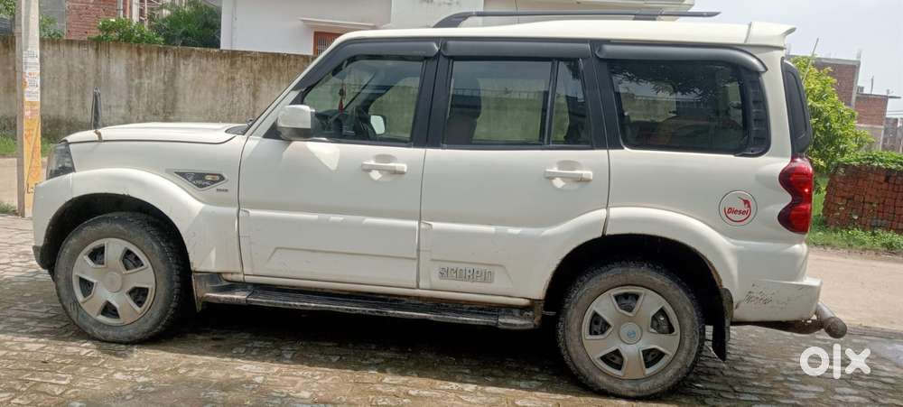 Mahindra Scorpio 2.2 S7 7 Str, 2018, Diesel