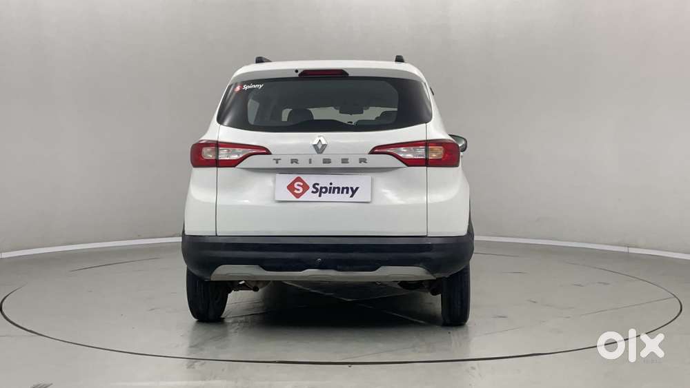 Renault Triber Rxt, 2022, Petrol