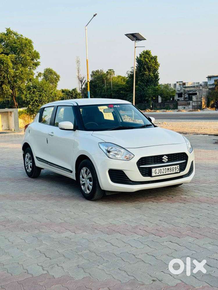 Maruti Suzuki Swift Vxi 1.2 Abs Bs-iv, 2022, Cng & Hybrids
