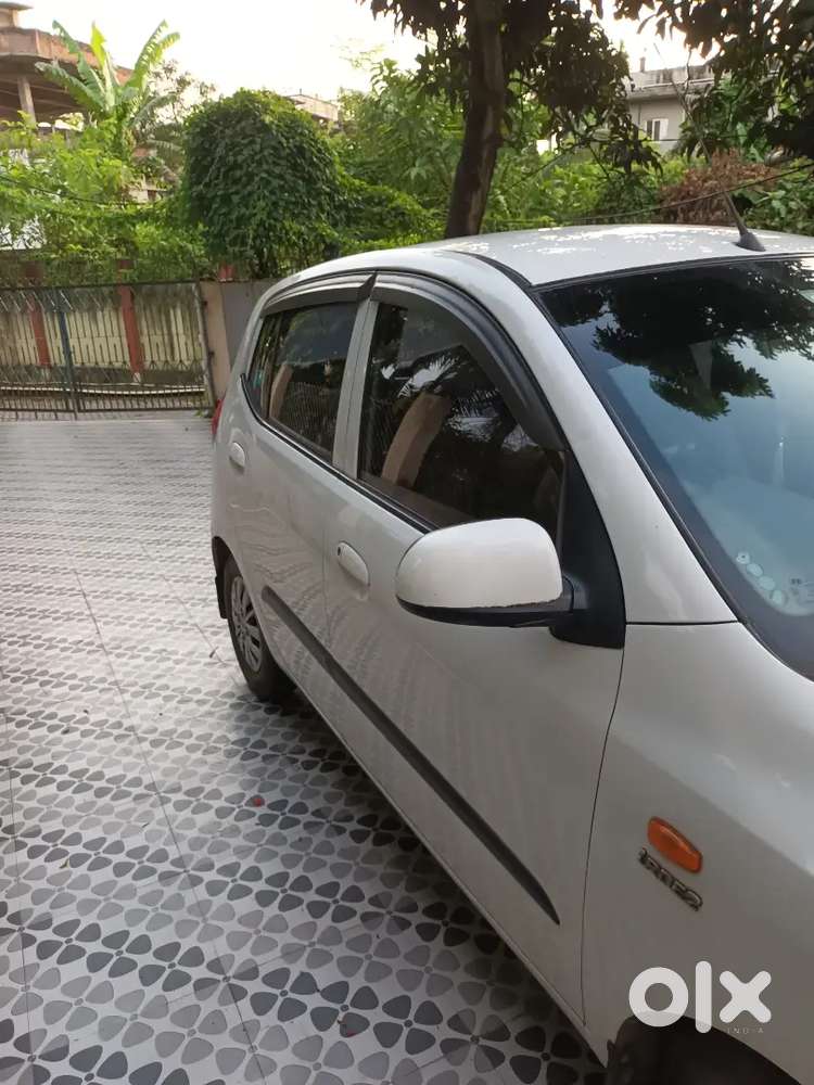 Hyundai I10 Sportz 2015 Petrol Manual