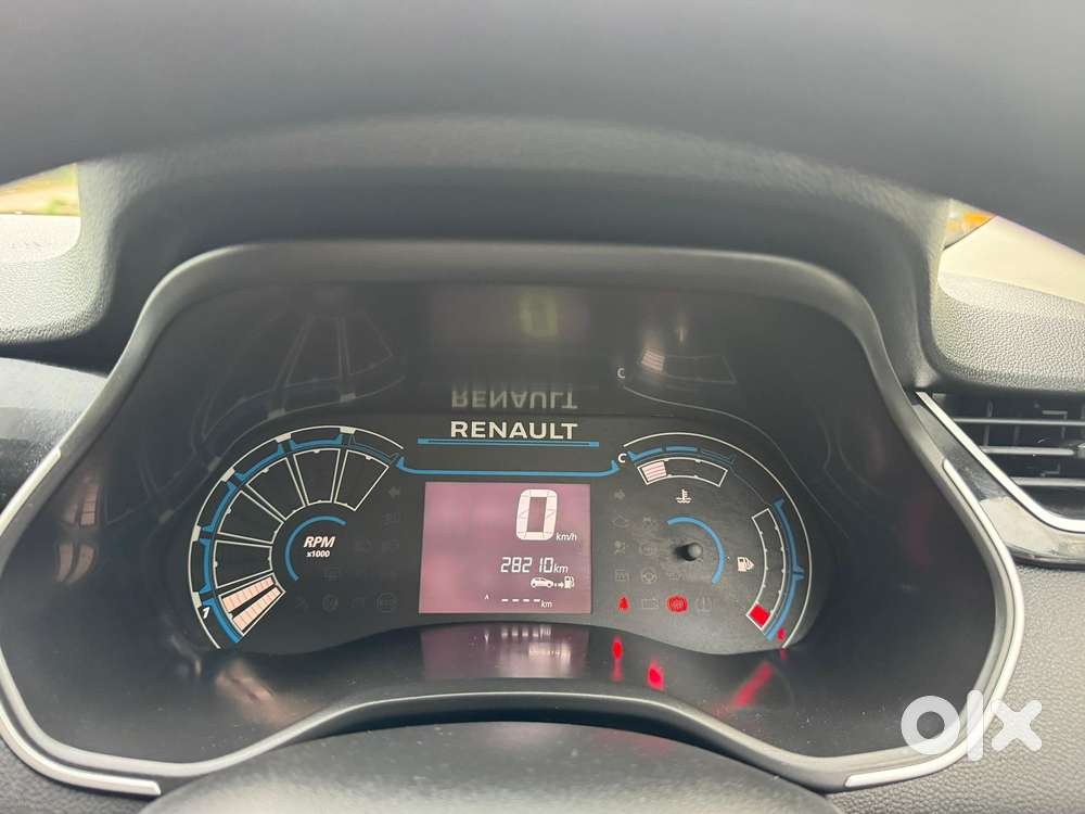 Renault Triber Rxl, 2021, Petrol