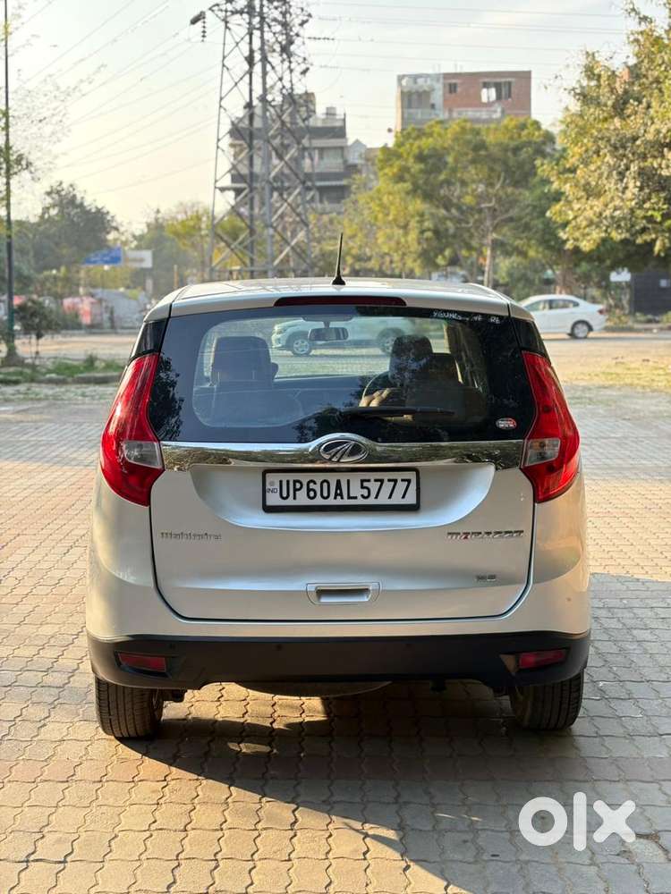Mahindra Marazzo M8, 2019, Diesel