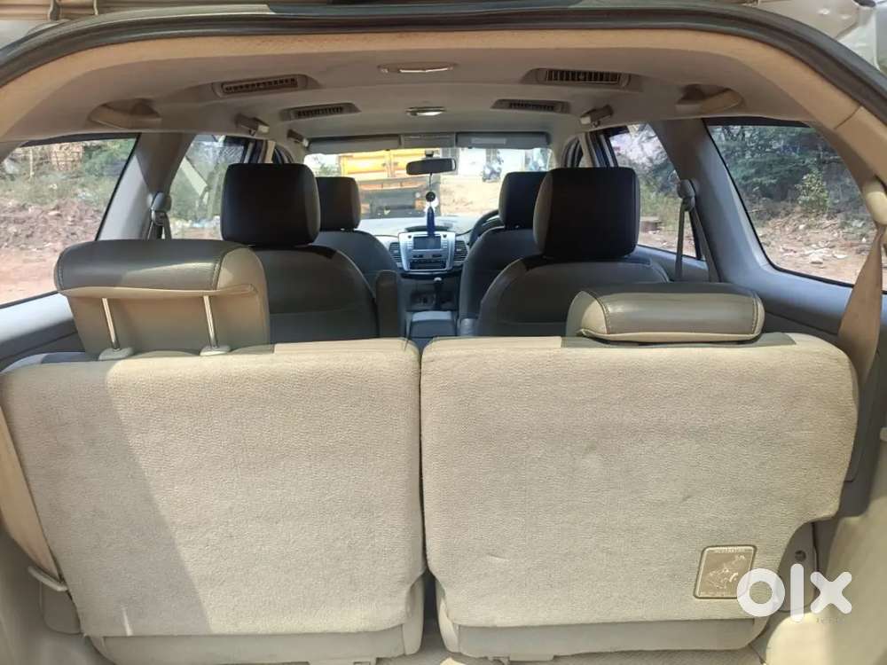 Toyota Innova 2014 Diesel Well Maintained