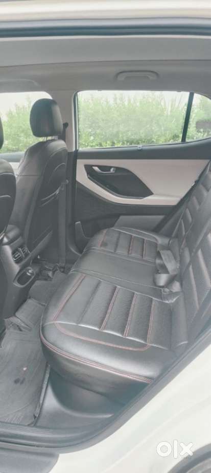 Hyundai Creta 1.5 Sx (o) Ivt Petrol, 2022, Petrol
