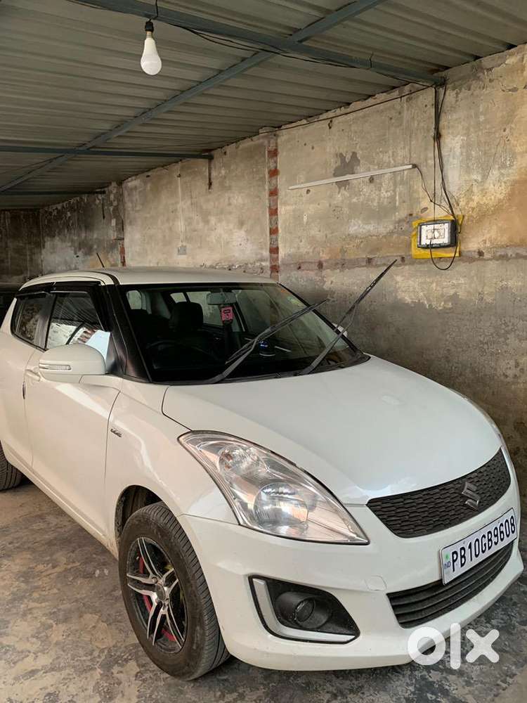 Maruti Suzuki Swift 2016 Diesel 81400 Km Driven
