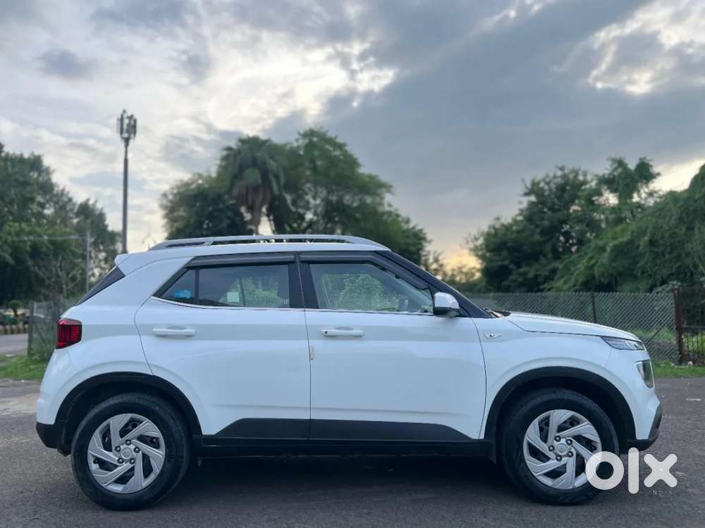 Hyundai Venue S 1.2 Petrol, 2020, Petrol