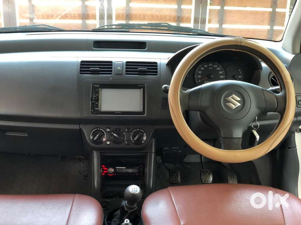 Maruti Suzuki Swift Dzire 2013 Diesel Well Maintained