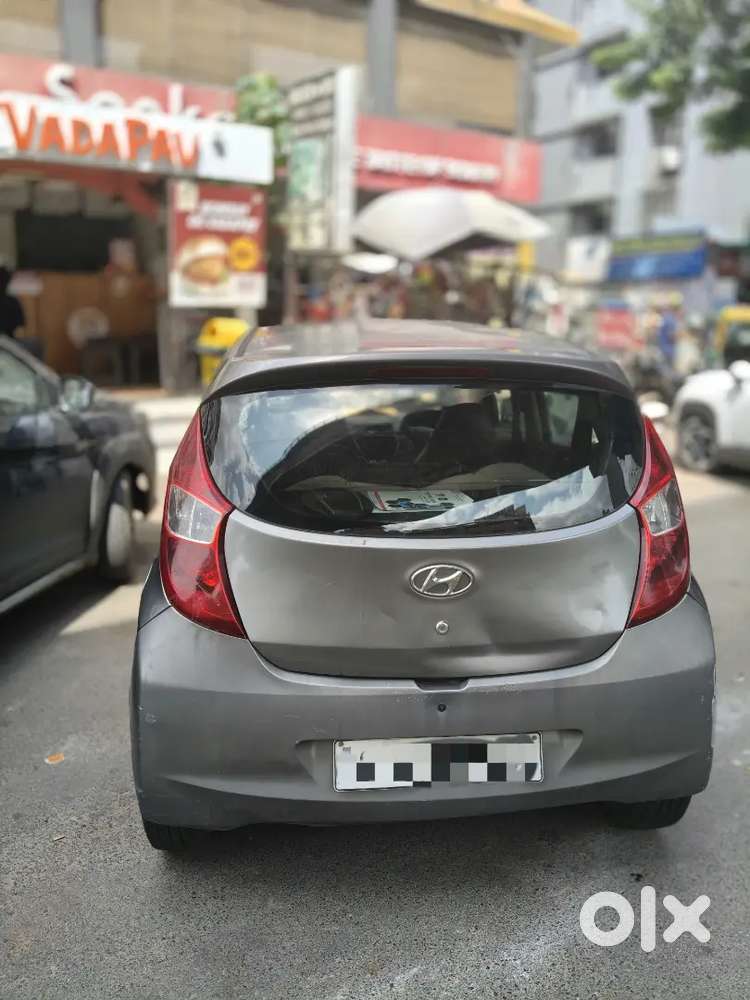 Hyundai Eon 1.0 Magna 2012