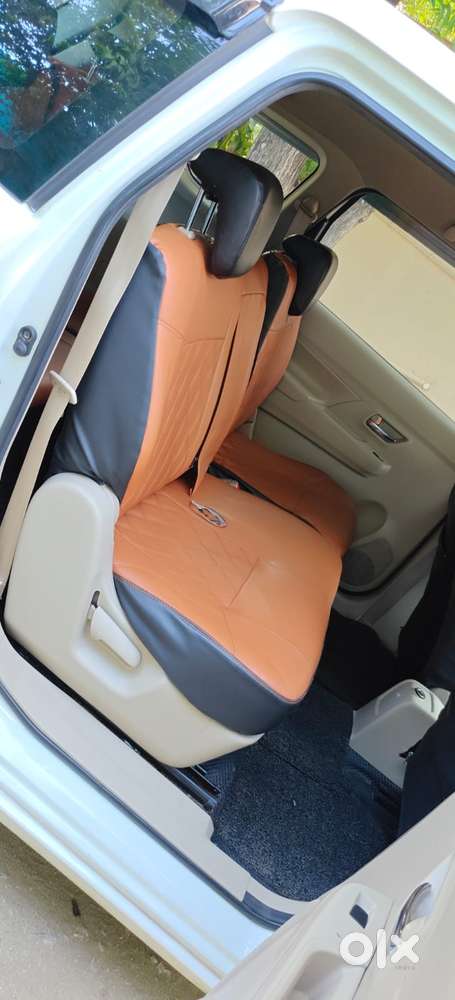 Maruti Suzuki Ertiga 1.4 Vxi Cng Anniversary Edition, 2023, Cng & Hy..