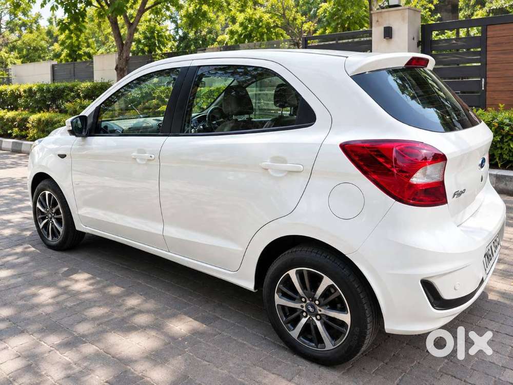 Ford Figo Titanium 2021