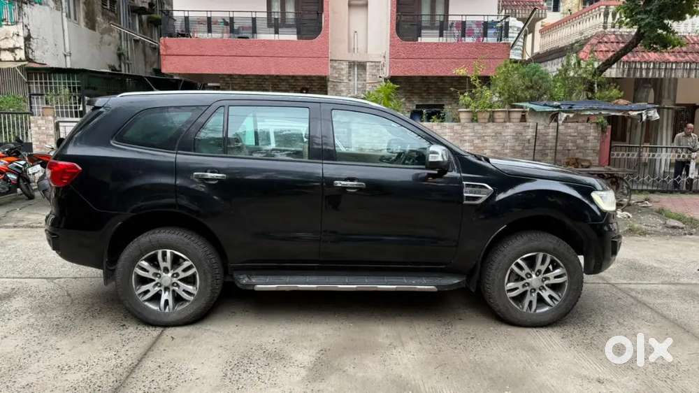 Ford Endeavour 2016 Diesel Well Maintained