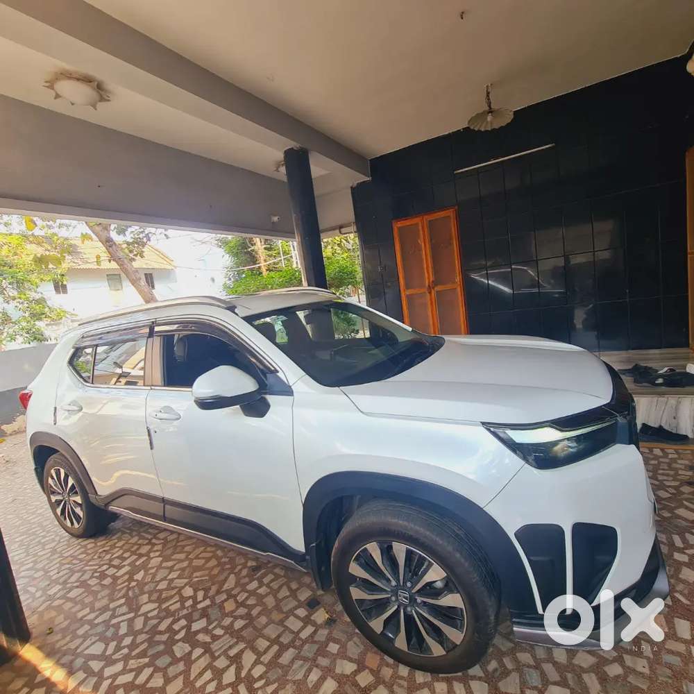 Honda Elevate 2023 Petrol Well Maintained