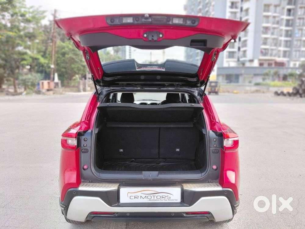 Nissan Magnite 1.0 Xv Premium, 2021, Petrol