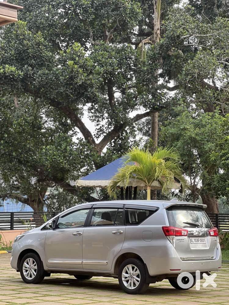 Toyota Innova Crysta 2.4 Gx Mt, 2016, Diesel
