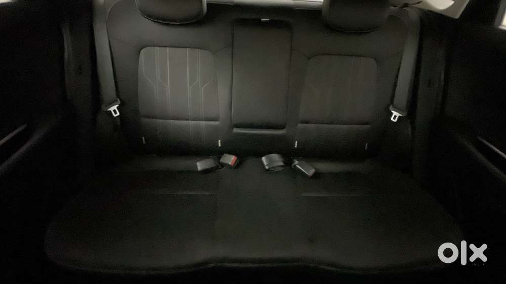 Hyundai I20 Asta (o) 1.2 Ivt, 2023, Petrol