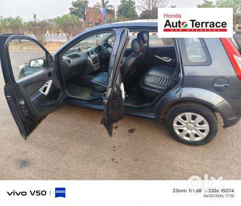 Ford Fiesta 1.4 Duratorq Zxi, 2012, Diesel