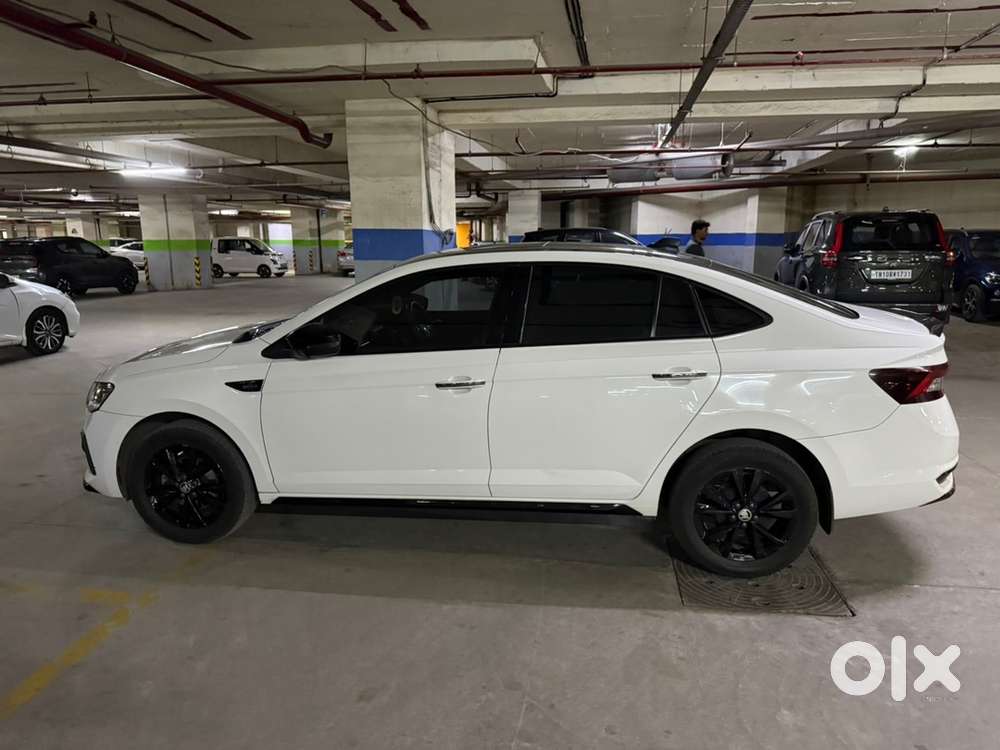 Skoda Slavia Petrol 2025 Edition 1.0l Tsi Mt