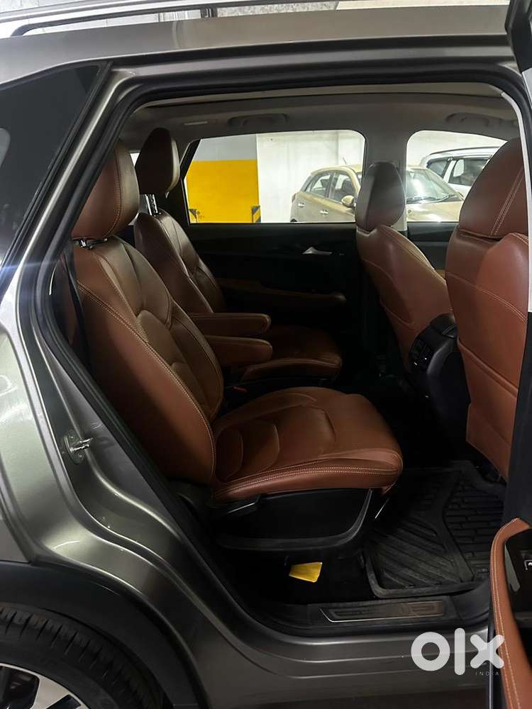Mg Hector Plus 2023 Diesel Well Maintained