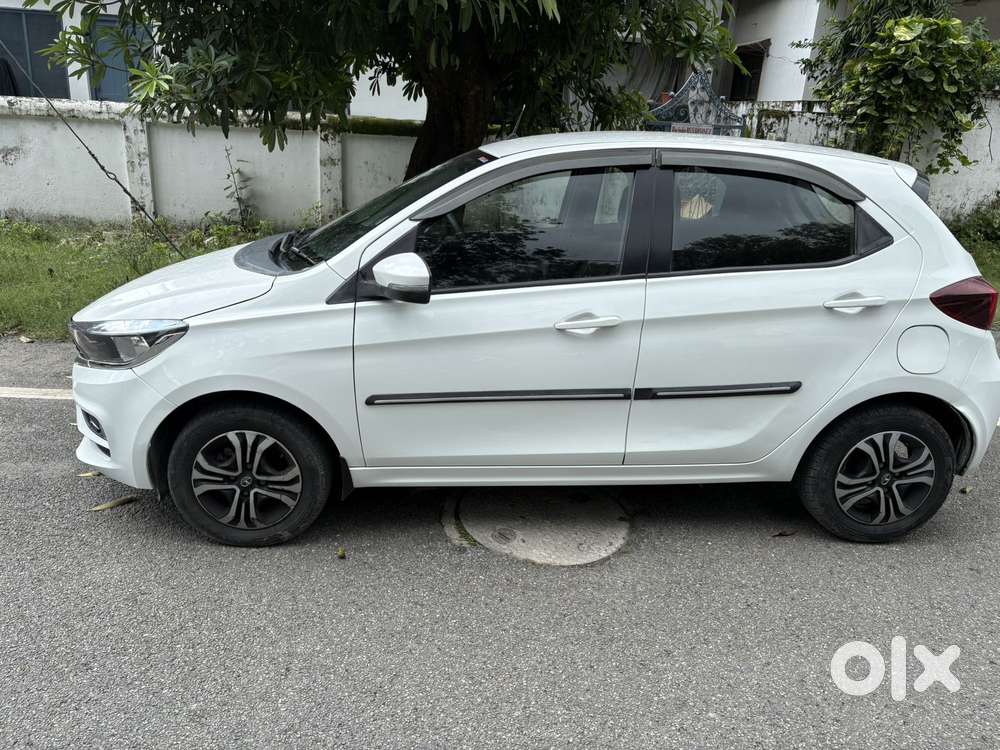 Tata Tiago Xza Plus, 2021, Petrol