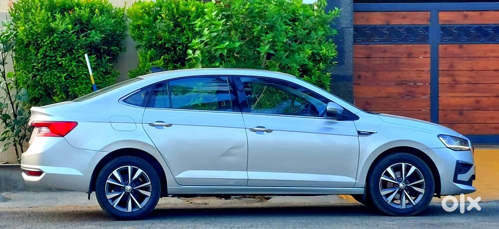Skoda Slavia 1.0 Tsi Style At, 2023, Petrol