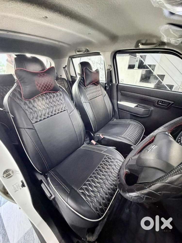 Tastefully Modified Maruti S-presso  Upgraded Alloys & Android Screen