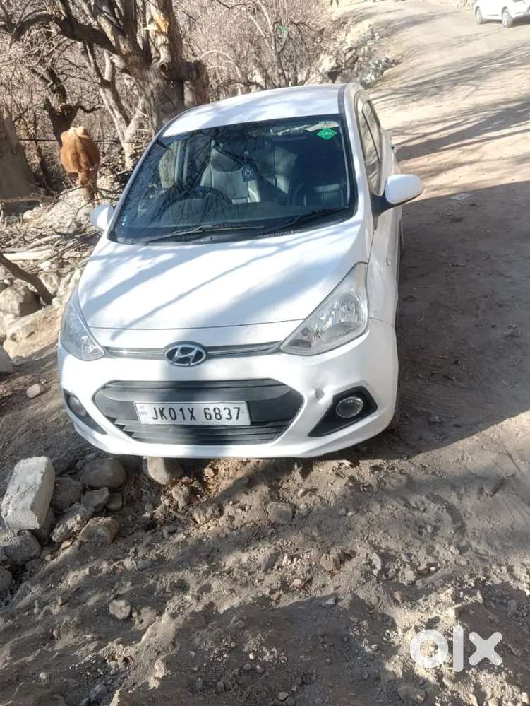 Hyundai Grand I10 Prime 2015 Petrol Well Maintained