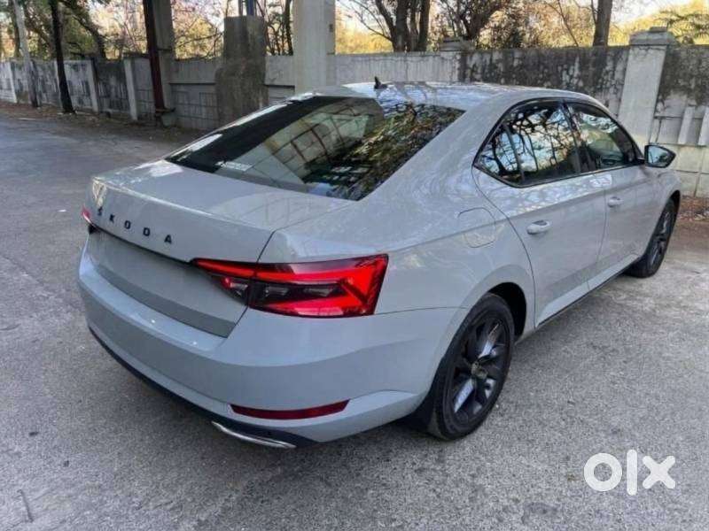 Skoda Superb 2.0 Sportline Tsi At, 2021, Petrol