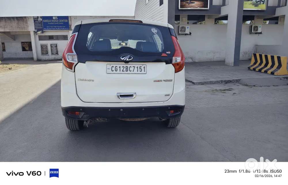 Mahindra Marazzo 2020