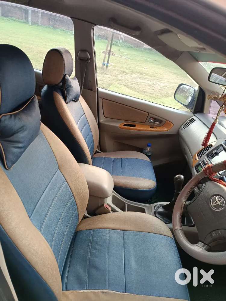 Toyota Innova 2.5 V 2009 Diesel Paper Valid Till 2029