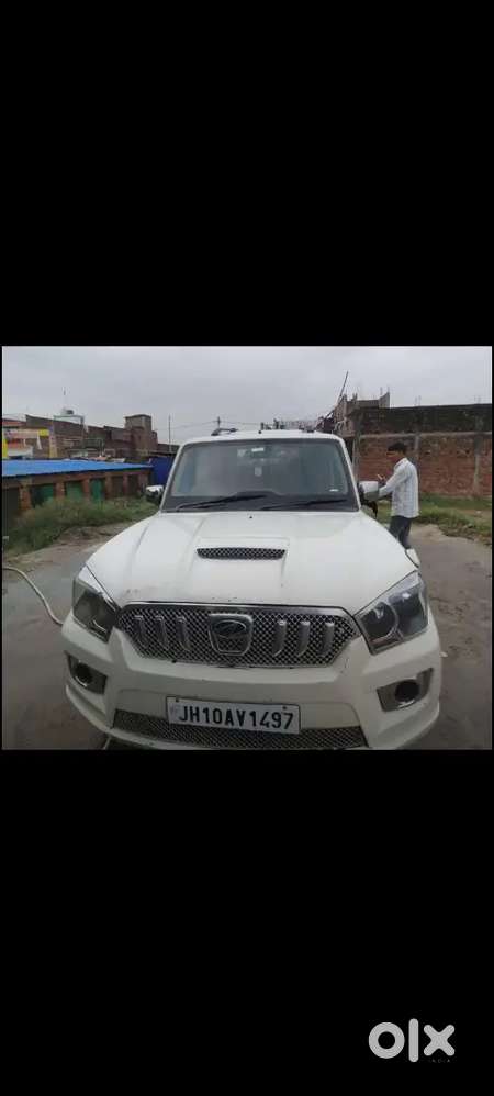 Mahindra Scorpio 2015 Diesel 84756 Km Driven
