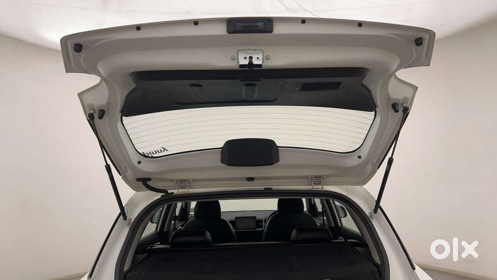 Hyundai Venue Sx Plus Turbo Dct, 2019, Petrol