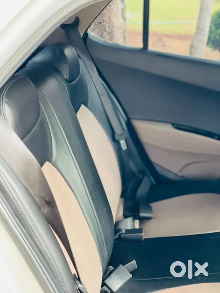 Hyundai Grand I10 2017 Petrol 79216 Km Driven