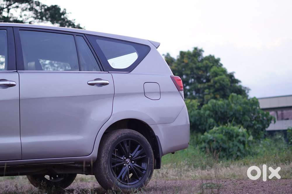 Toyota Innova Crysta 2.8 Z, 2016, Diesel