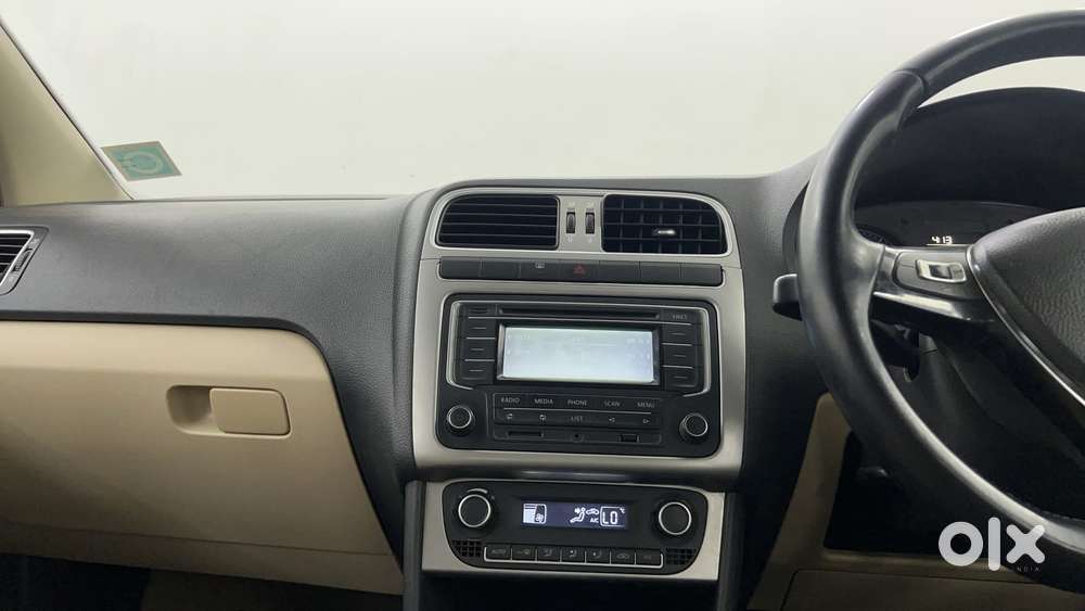 Volkswagen Polo 2009-2013 Petrol Highline 1.2l, 2015, Petrol