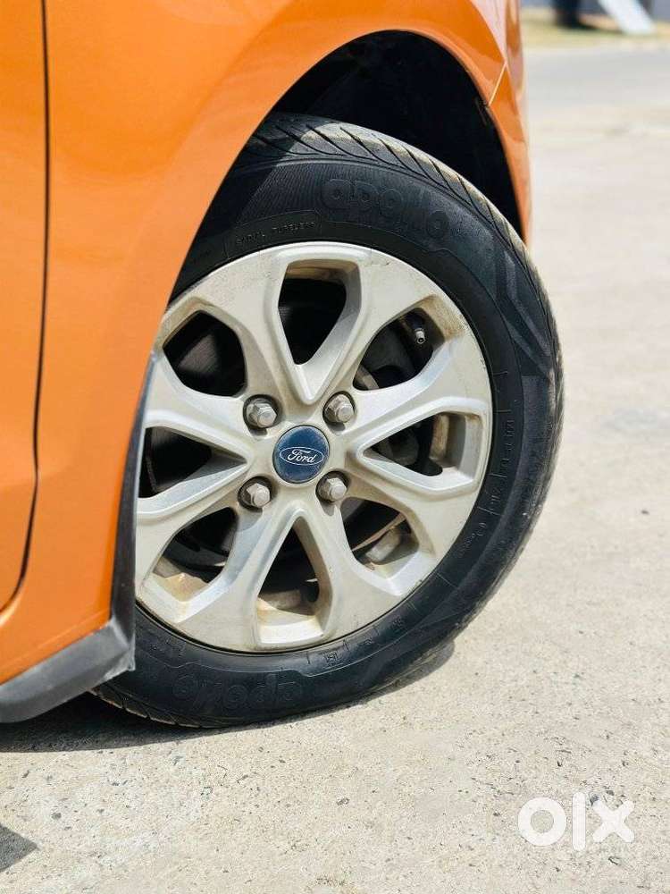 Ford Figo Titanium At, 2015, Petrol