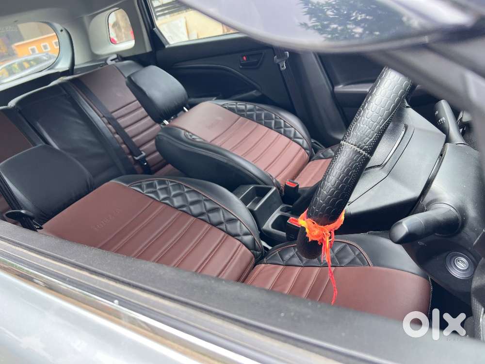 2025 Brezza Lxi Petrol  14k Km  Zero Dep Insurance  Rti Cover  Min