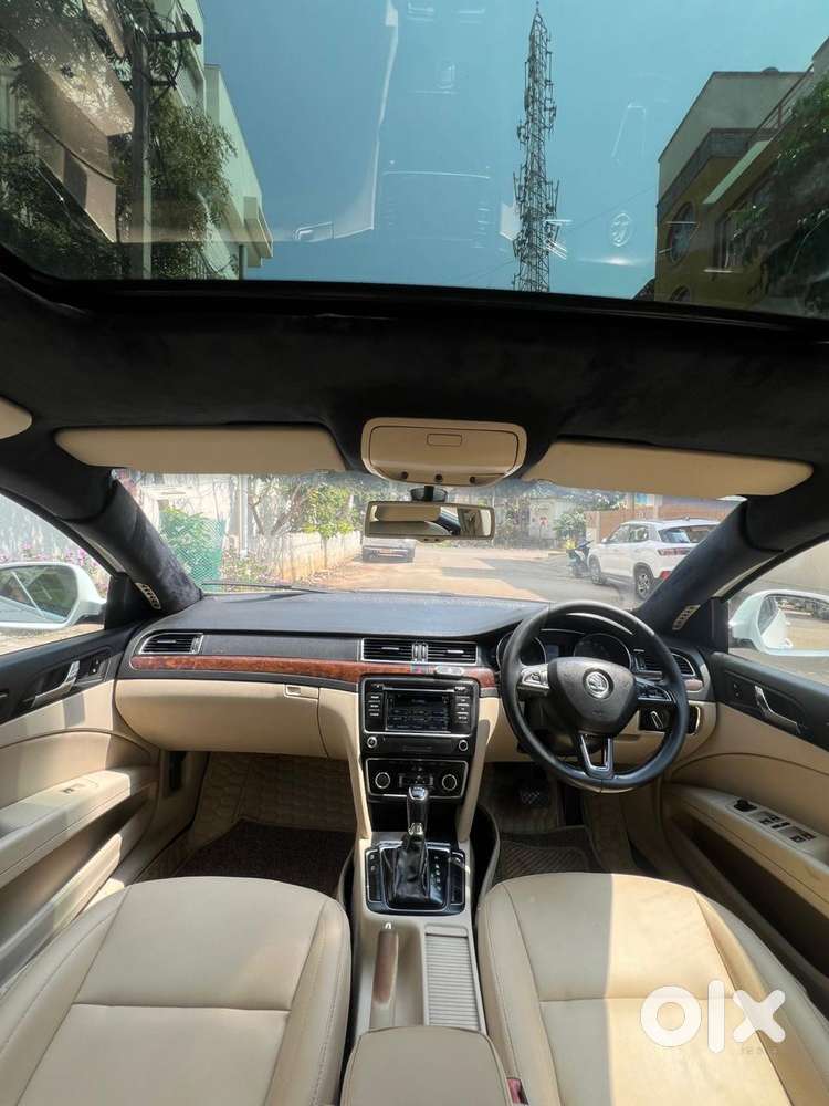 Skoda Superb Style 1.8, 2014, Diesel