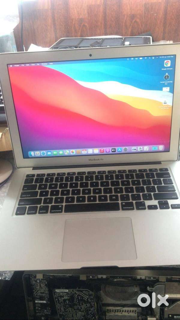 MacBook Air A1466   8Gb   core i5 Superfast