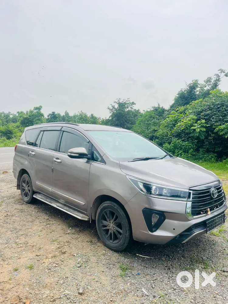 Toyota Innova Crysta 2017 Diesel Manual