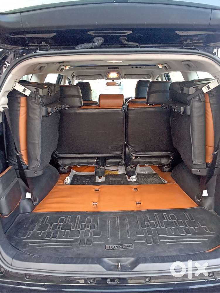 Toyota Innova 2.4 V