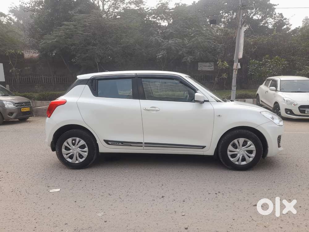 Maruti Suzuki Swift Lxi Optional-o, 2019, Petrol